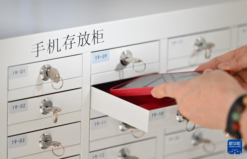 天津:高考评卷 有序进行 天津:高考评卷 有序进行