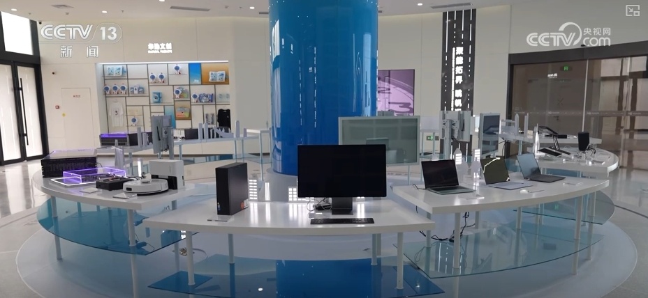 这些调整凸显“硬科技” 精准映射经济从“量”向“质”转型→ 这些调整凸显“硬科技” 精准映射经济从“量”向“质”转型→