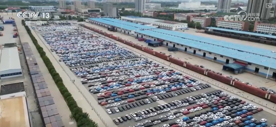 鲜果、重庆小面、汽车配件……中亚好物乘坐“钢铁驼队”跑出新机遇