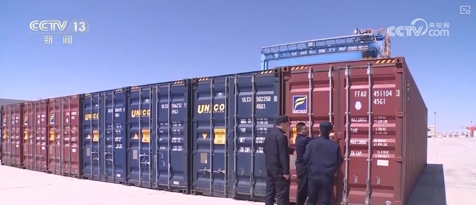 鲜果、重庆小面、汽车配件……中亚好物乘坐“钢铁驼队”跑出新机遇