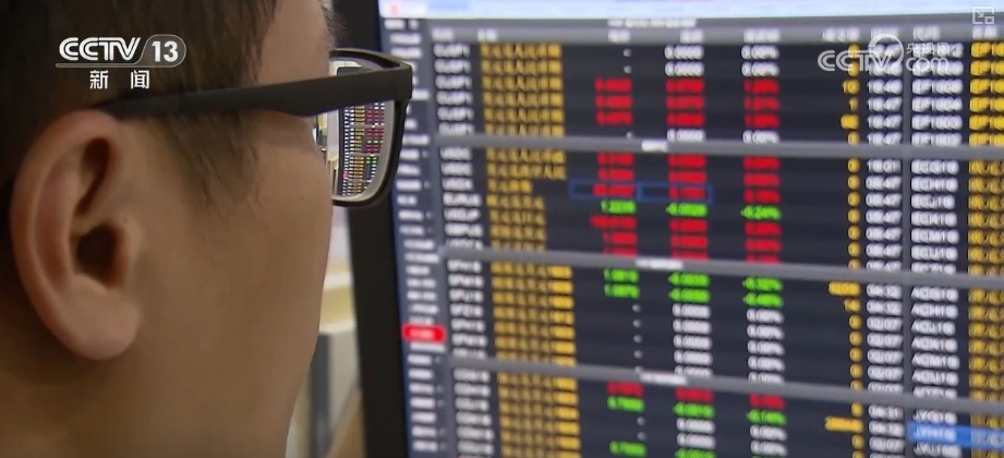 这些调整凸显“硬科技” 精准映射经济从“量”向“质”转型→ 这些调整凸显“硬科技” 精准映射经济从“量”向“质”转型→