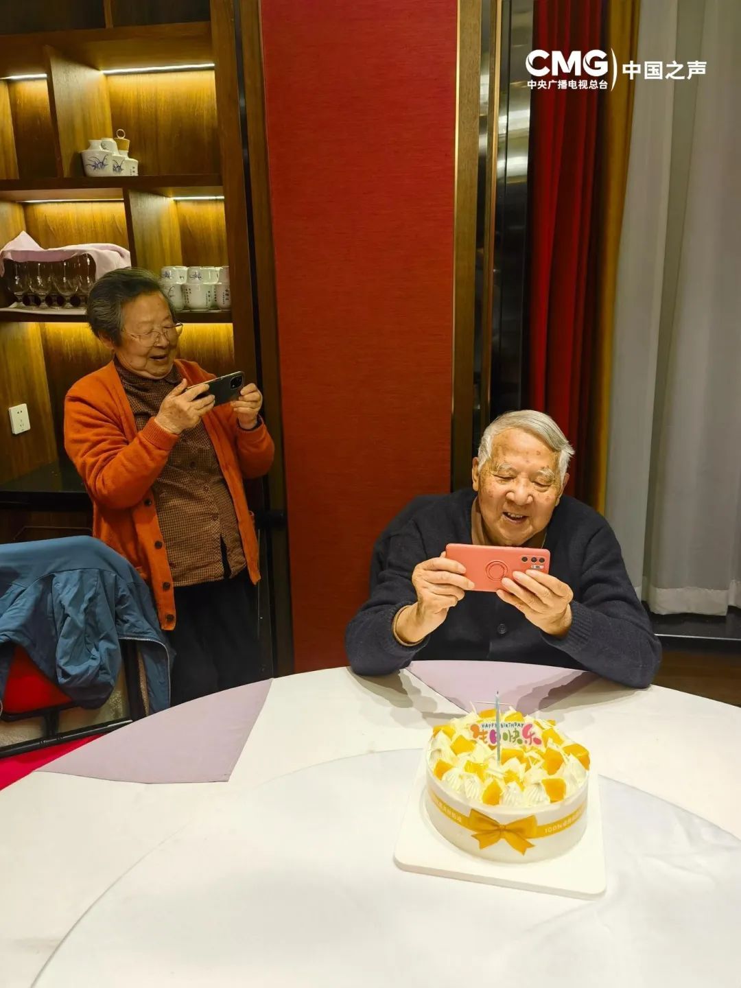 “我是他老婆，他最后忘记的应该是我！”