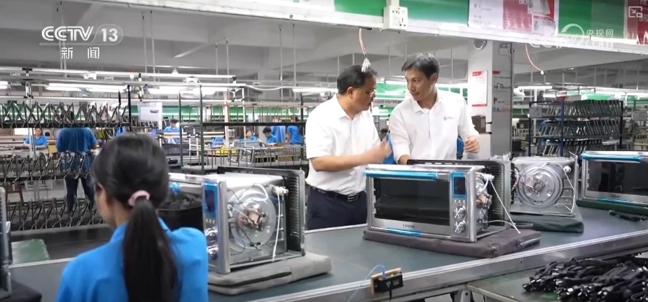 研发迭代锻造竞争力 小家电“烤”出“硬实力”闯出海外大市场 研发迭代锻造竞争力 小家电“烤”出“硬实力”闯出海外大市场