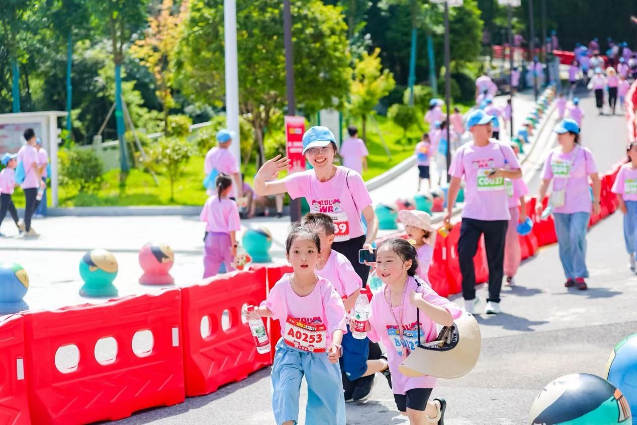 “益阳走娃”闯入竹林秘境 萌娃“小脚丫”丈量大竹海 “益阳走娃”闯入竹林秘境 萌娃“小脚丫”丈量大竹海