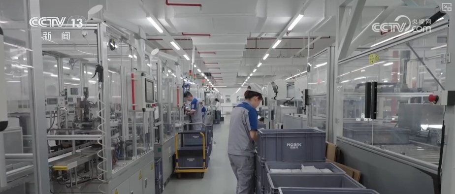 这些调整凸显“硬科技” 精准映射经济从“量”向“质”转型→ 这些调整凸显“硬科技” 精准映射经济从“量”向“质”转型→