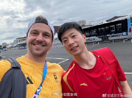 王楚钦去年曾特意向波尔致敬
