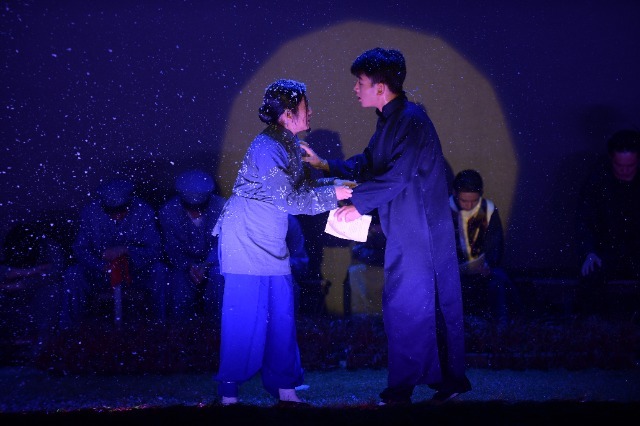 鲁迅笔下阿Q孔乙己“新生”!人大附中分校学子演绎《呐喊》 鲁迅笔下阿Q孔乙己“新生”!人大附中分校学子演绎《呐喊》