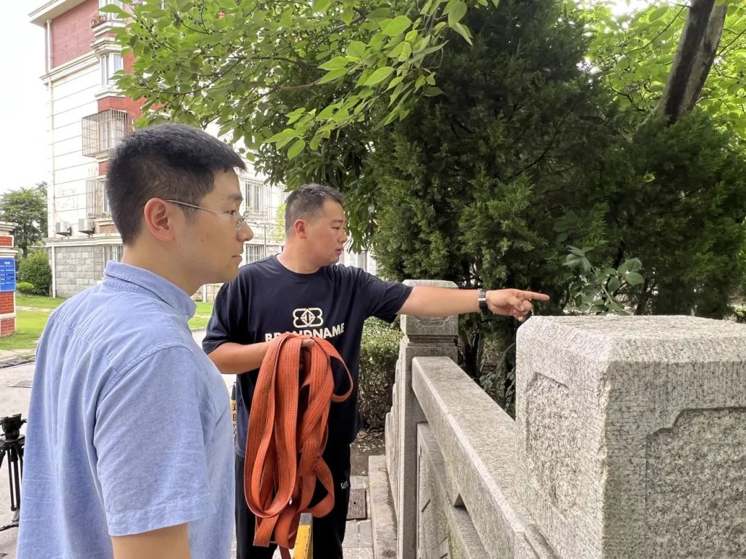 事发上海松江!空调维修工父子用一根安全绳救起坠河夫妻 事发上海松江!空调维修工父子用一根安全绳救起坠河夫妻