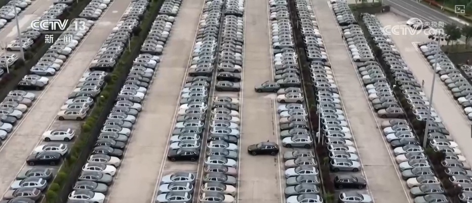 桩车增量比达1:3!充电基础设施建设与新能源汽车销量增长形成良性适配 桩车增量比达1:3!充电基础设施建设与新能源汽车销量增长形成良性适配