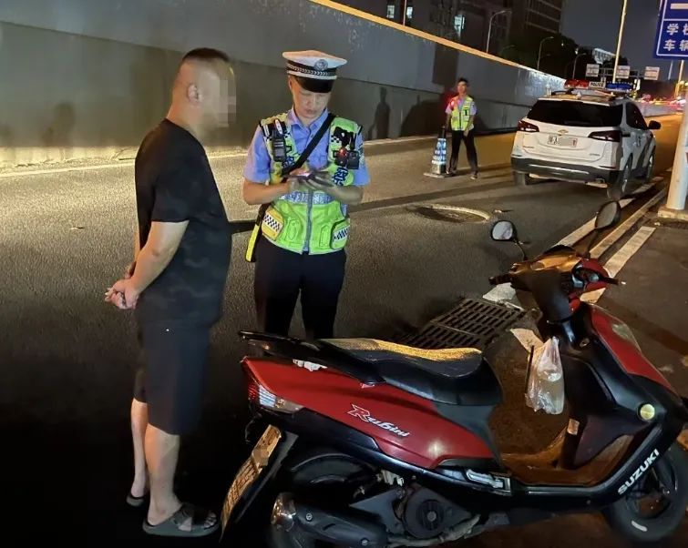 痛别！交警蒋仲超受伤昏迷12天后因公牺牲