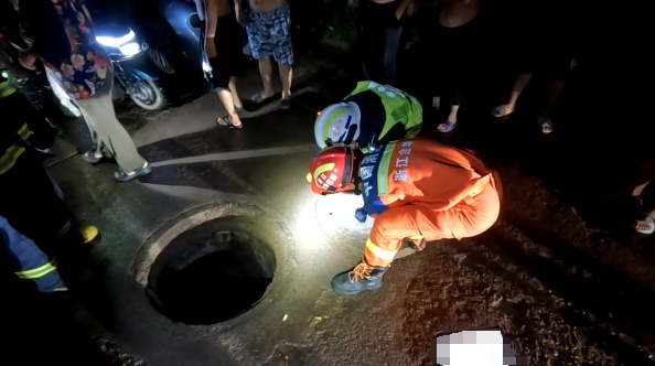 家养“在逃鸭子”引女子一头钻进“地下”?全村出动…… 家养“在逃鸭子”引女子一头钻进“地下”?全村出动……