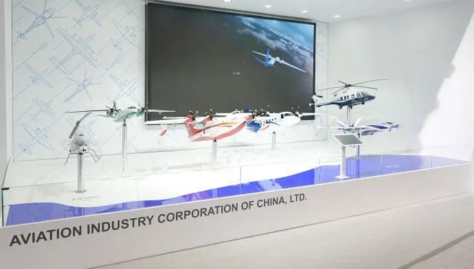 歼-35A、歼-20、歼-10CE……中国硬核天团亮相巴黎航展