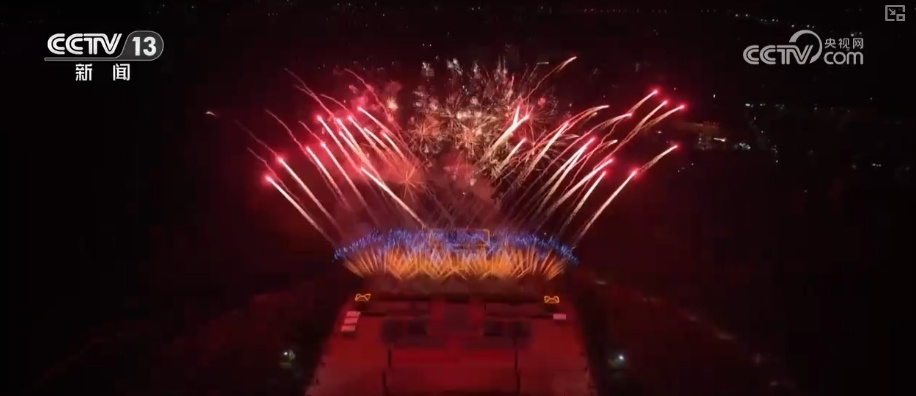 “八小时外”消费火热 夏日经济“夜动力”撬动消费“夜”态新引擎 “八小时外”消费火热 夏日经济“夜动力”撬动消费“夜”态新引擎