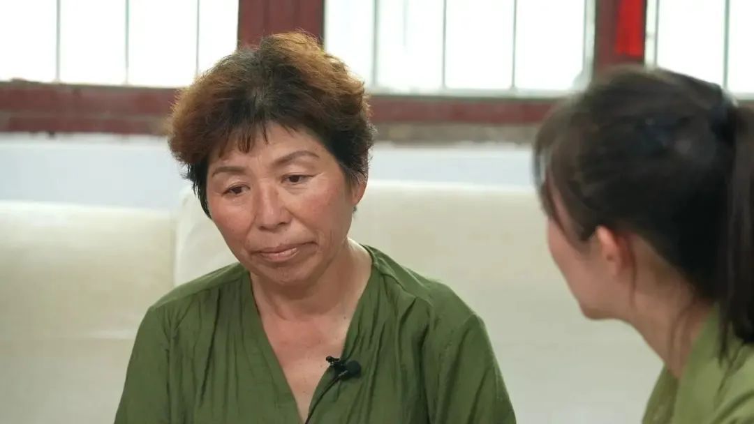 持续关注!“跪母救人”的英雄张伟归队 持续关注!“跪母救人”的英雄张伟归队