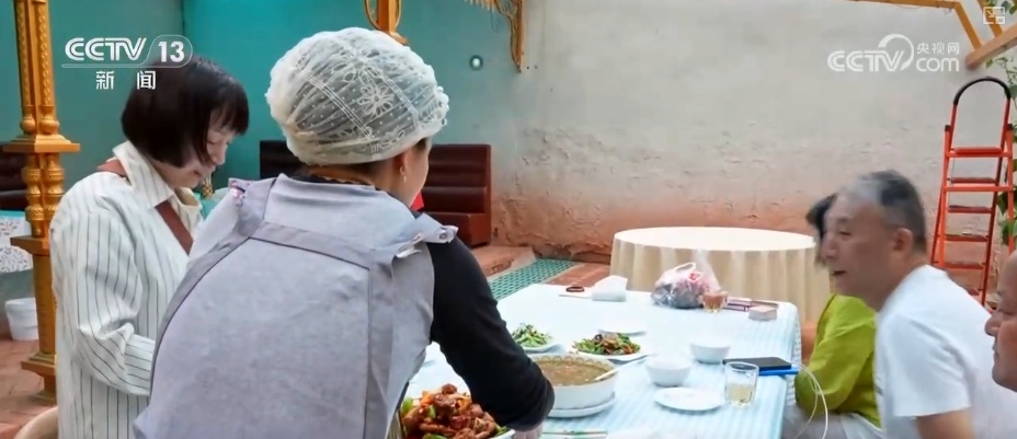 擦亮紫色花海“金字招牌” “花卉+”激活吃、住、游、购综合消费新动能 擦亮紫色花海“金字招牌” “花卉+”激活吃、住、游、购综合消费新动能