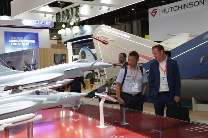 歼-35A、歼-20、歼-10CE……中国硬核天团亮相巴黎航展