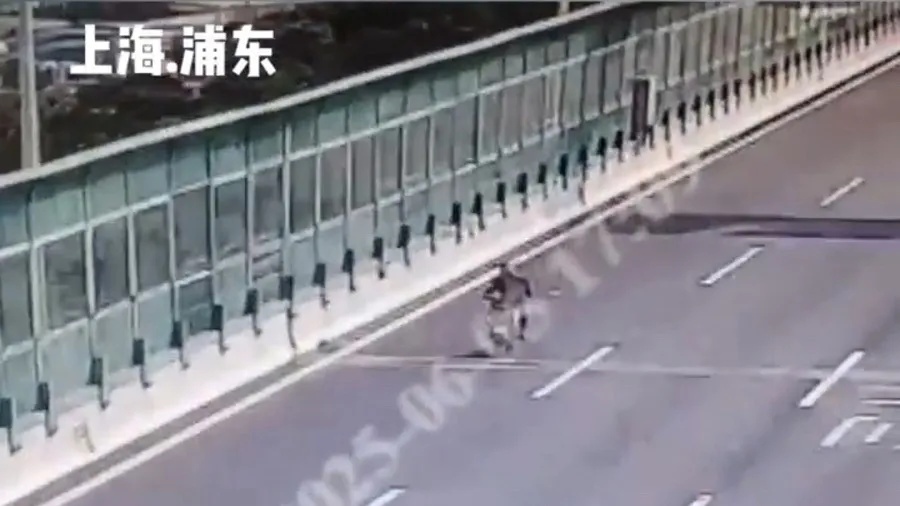 这样骑车太离谱！警方：记28分、罚6900元，拘留