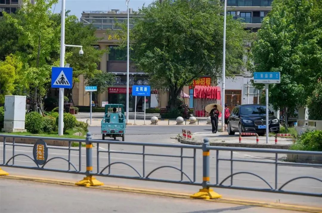 被醉驾车顶行交警昏迷12天后牺牲 被醉驾车顶行交警昏迷12天后牺牲