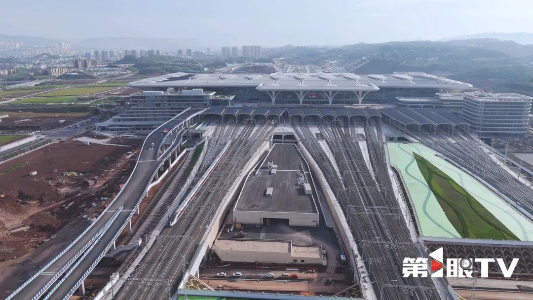 重庆东站,要来了!这些“未来感”出行体验即将解锁→ 重庆东站,要来了!这些“未来感”出行体验即将解锁→