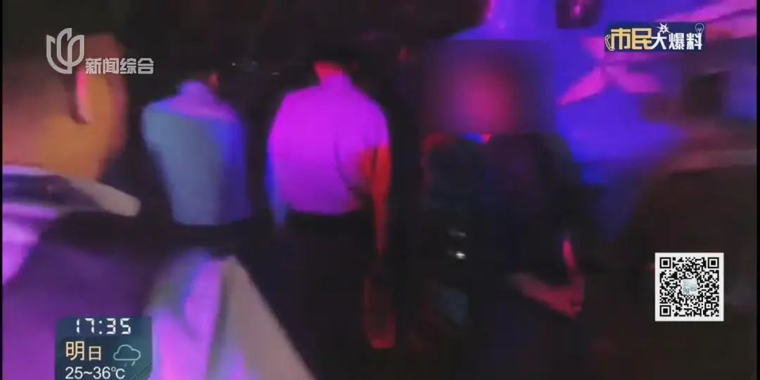 这也敢上路？百吨货车上海高速强行撞杆闯关，警方一路狂追到温州