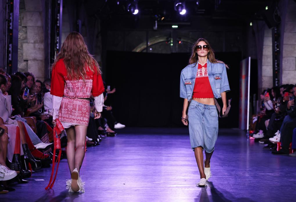 1.1万余非遗工坊助力乡村振兴 1.1万余非遗工坊助力乡村振兴