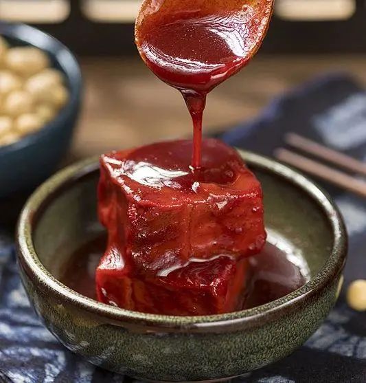 毛霉菌能“钻”入鼻腔,“啃噬”眼球脑子!医生紧急提醒→ 毛霉菌能“钻”入鼻腔,“啃噬”眼球脑子!医生紧急提醒→