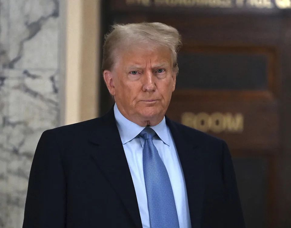 特朗普:美国将暂缓对俄罗斯实施制裁,以期达成协议 特朗普:美国将暂缓对俄罗斯实施制裁,以期达成协议