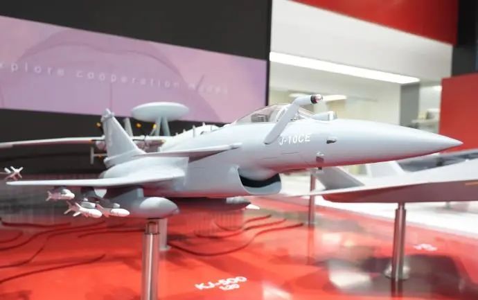 歼-35A、歼-20、歼-10CE……中国硬核天团亮相巴黎航展