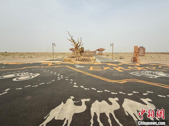 绿进沙退、绿富同兴,实探中国最大沙漠治理 绿进沙退、绿富同兴,实探中国最大沙漠治理