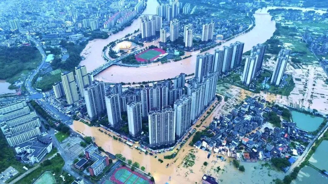 红色预警！一级应急响应！广东一地发布紧急动员令，全县停课、停工、停产、停运、停业