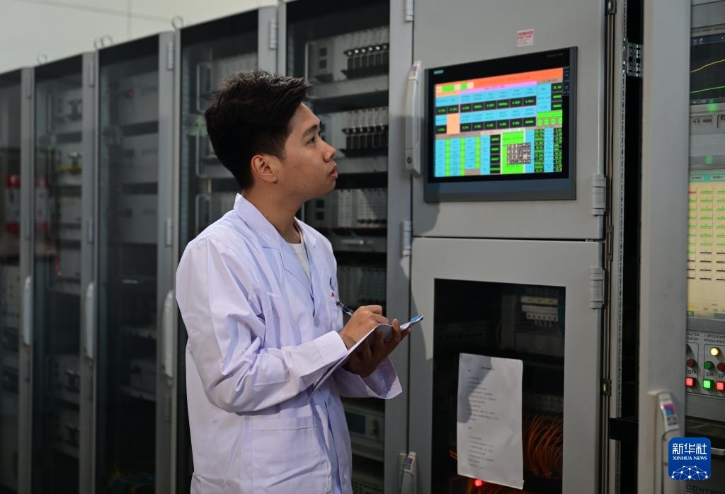 大科学装置“夸父”低杂波电流驱动系统完成测试并通过验收