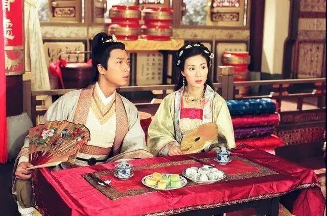 53岁前TVB演员马浚伟升职,下月起任香港知名公司CEO!曾出演《鹿鼎记》 53岁前TVB演员马浚伟升职,下月起任香港知名公司CEO!曾出演《鹿鼎记》