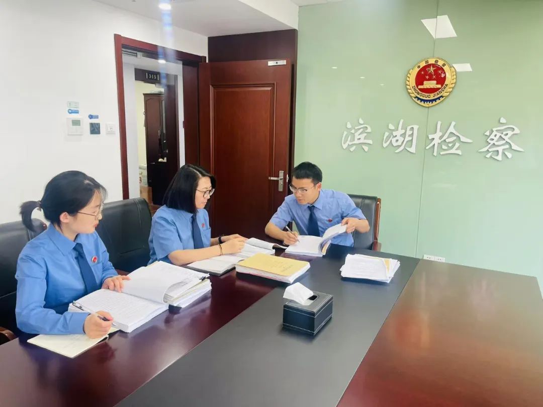 警惕!全国400余名中老年人遭遇这一骗局,涉案金额超百万元 警惕!全国400余名中老年人遭遇这一骗局,涉案金额超百万元