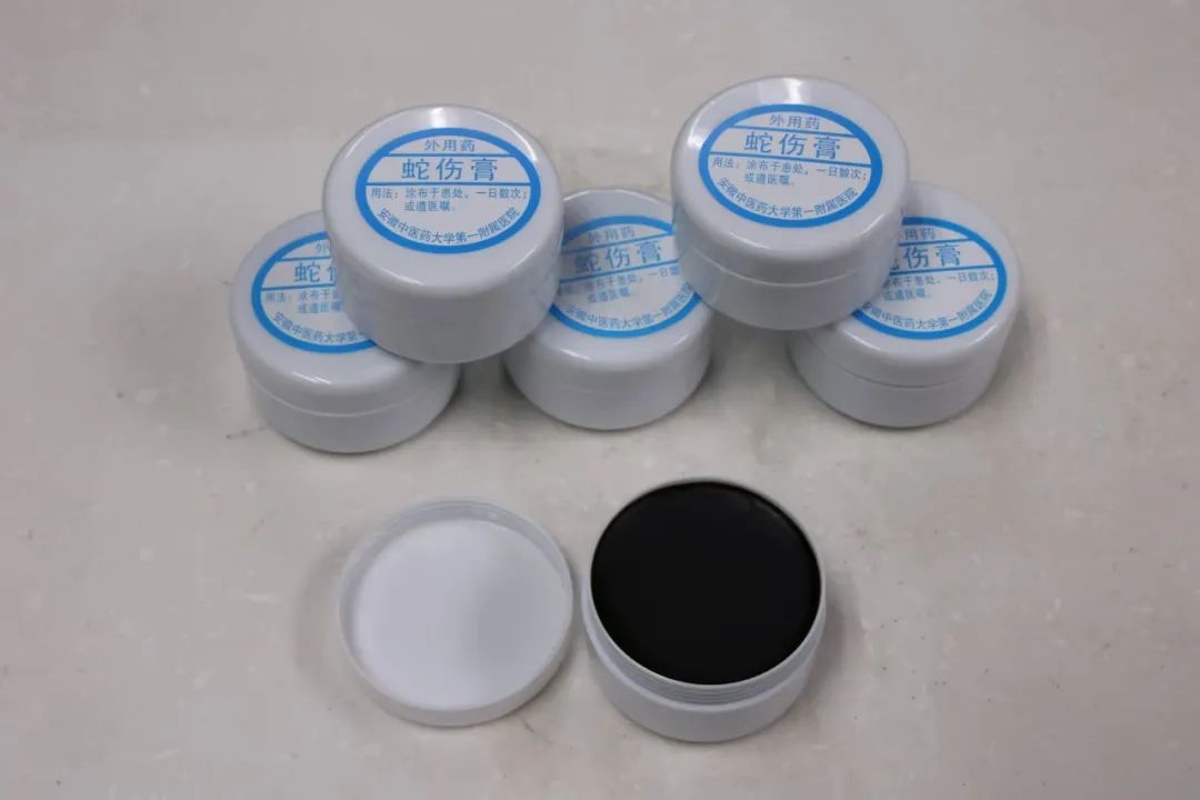 毒蛇活跃期来临,别怕,可控!可治! 毒蛇活跃期来临,别怕,可控!可治!