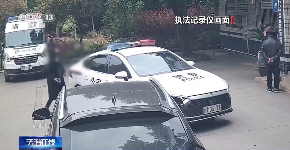 百元车费只为送口锅?司机机智拦截 结局大快人心 百元车费只为送口锅?司机机智拦截 结局大快人心