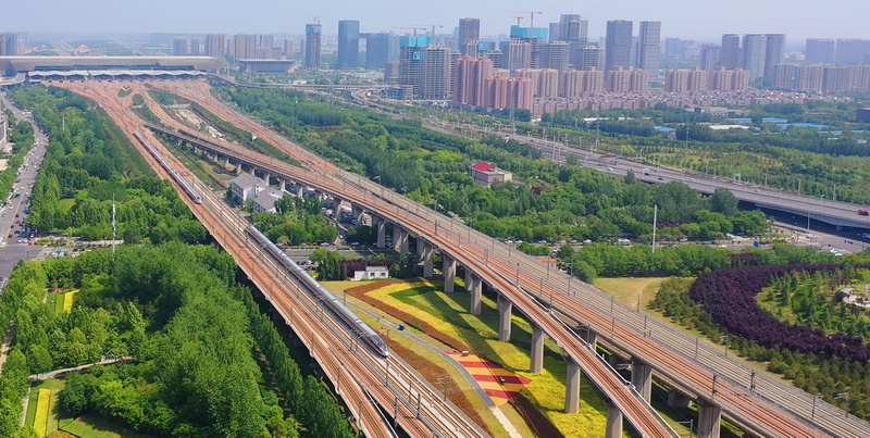 国铁集团郑州局7月启用新运行图 增开35列旅客列车