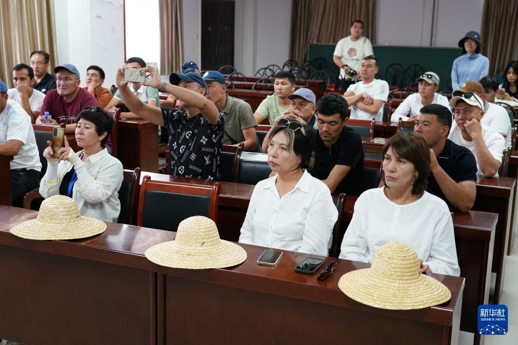 新华全媒+丨职业培训促进中国—中亚农业交流合作 新华全媒+丨职业培训促进中国—中亚农业交流合作