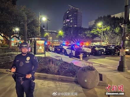 美国洛杉矶解除宵禁 美国洛杉矶解除宵禁