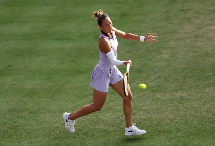 郑钦文退赛!心疼 郑钦文退赛!心疼