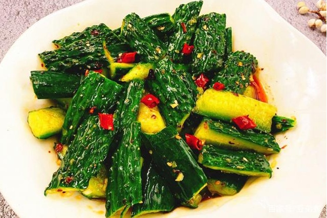 黄瓜也成健康隐患?老人很易中招,一定小心! 黄瓜也成健康隐患?老人很易中招,一定小心!