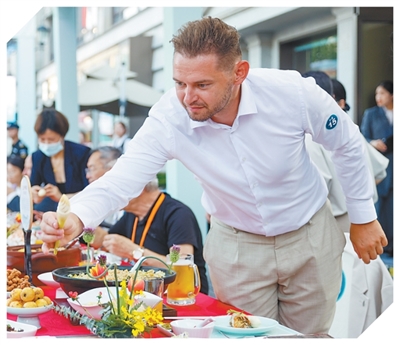 免签“朋友圈”持续扩容,“中国游”带火“中国购” 免签“朋友圈”持续扩容,“中国游”带火“中国购”