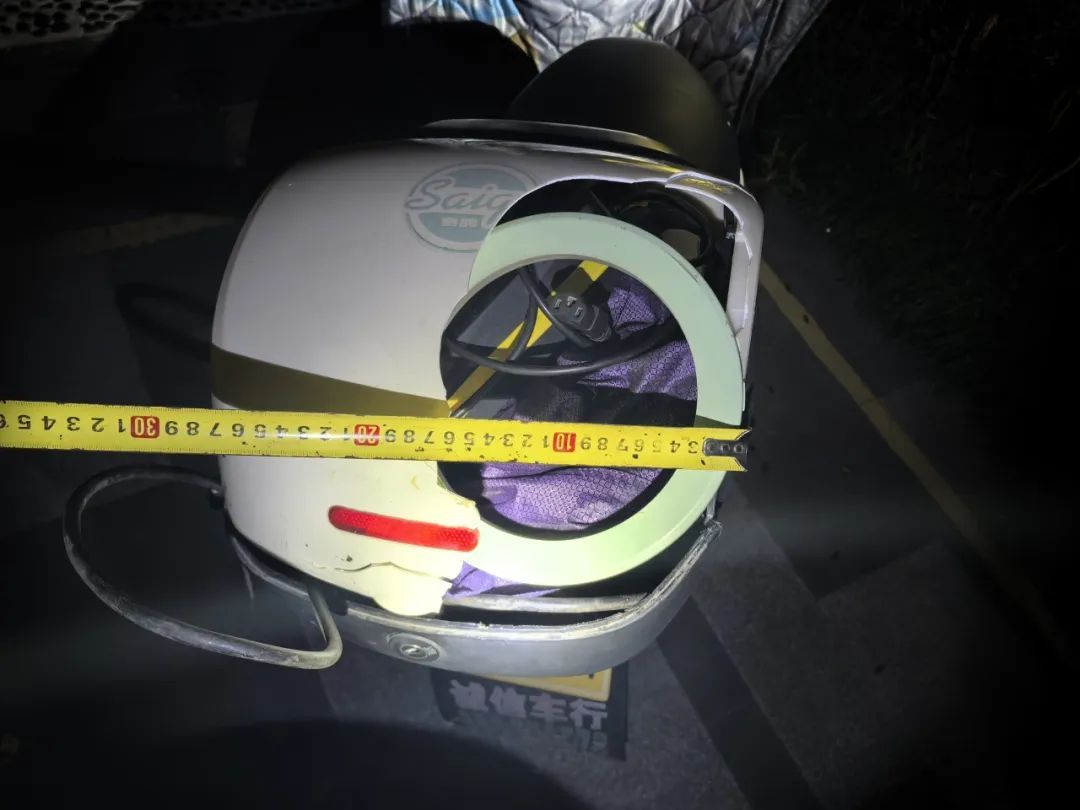 11楼扔下榴莲壳，获刑！