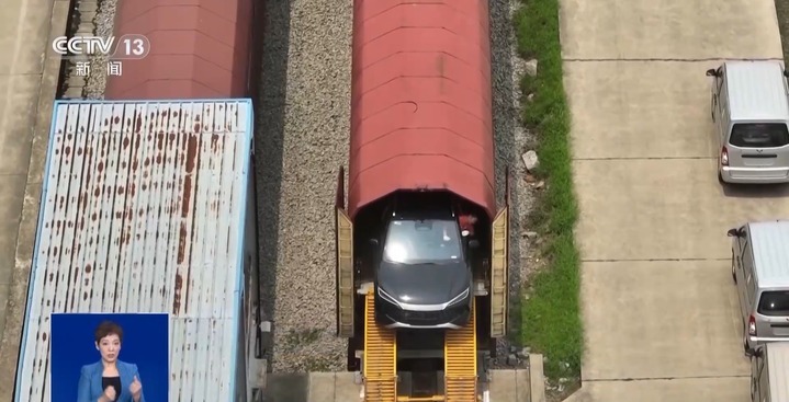 长途自驾游思路打开了!给爱车买张“火车票”目的地见 长途自驾游思路打开了!给爱车买张“火车票”目的地见