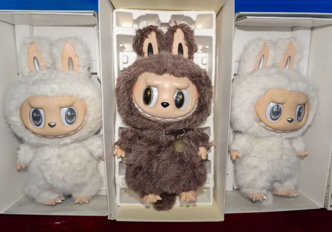 对“LAFUFU”,必须露头就打! 对“LAFUFU”,必须露头就打!