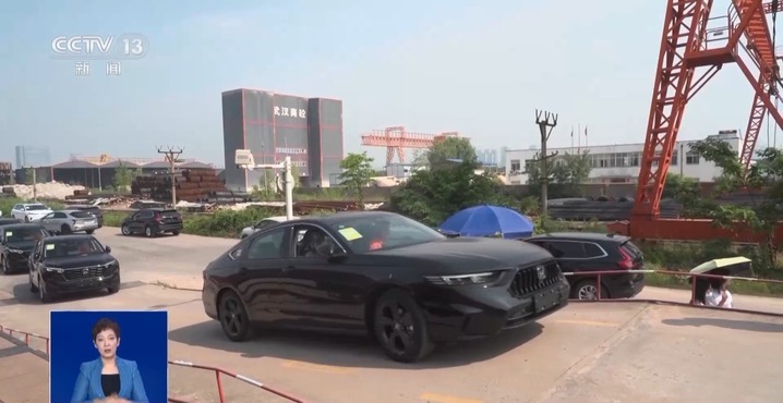 长途自驾游思路打开了!给爱车买张“火车票”目的地见 长途自驾游思路打开了!给爱车买张“火车票”目的地见