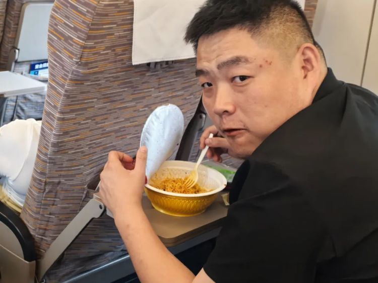 河南省太康县公安局35岁民警王振因公牺牲 河南省太康县公安局35岁民警王振因公牺牲