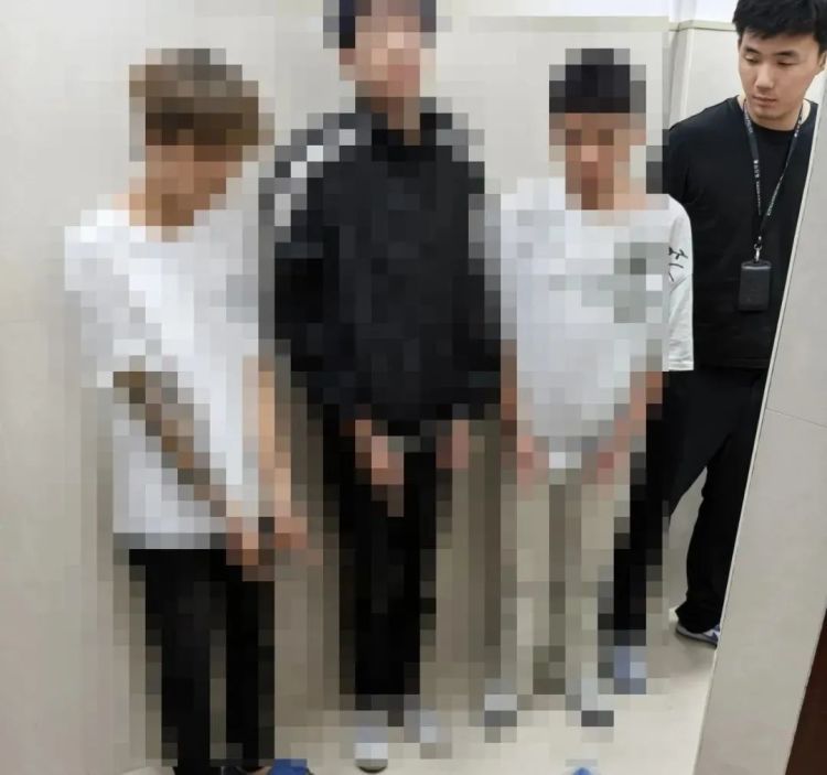 全部追回!警方9小时跨市速破“拉车门”盗窃案 全部追回!警方9小时跨市速破“拉车门”盗窃案