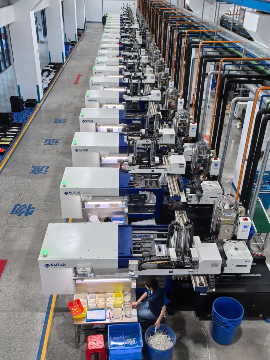 “一BU难求”!中国潮玩凭啥火爆全球 “一BU难求”!中国潮玩凭啥火爆全球