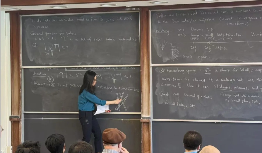 韦东奕连听3天讲座,这位女教授该有多厉害? 韦东奕连听3天讲座,这位女教授该有多厉害?