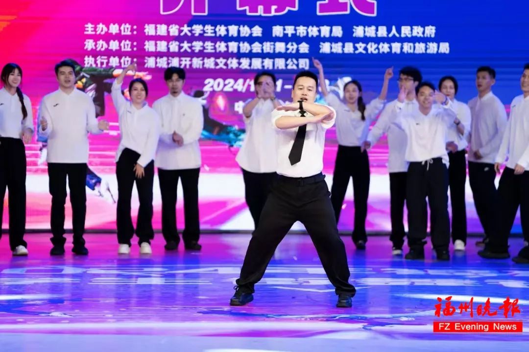 太牛了!跳街舞跳成博士研究生!他来自福州 太牛了!跳街舞跳成博士研究生!他来自福州